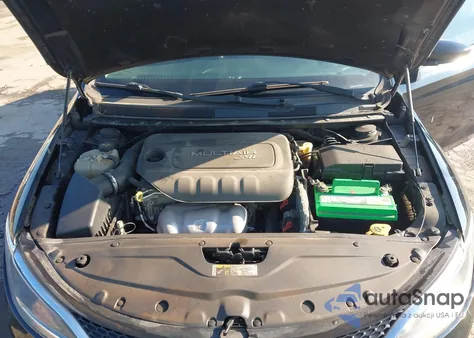 2015 Chrysler 200 Limited z USA, uszkodzony, nr VIN 1C3CCCABXFN758952